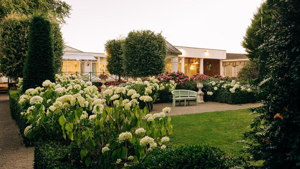 The Keadeen Hotel Newbridge  Exterior foto